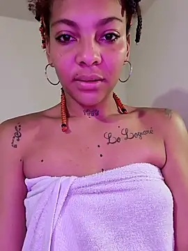 leona sumiza online show from 11-04-25, 06:51