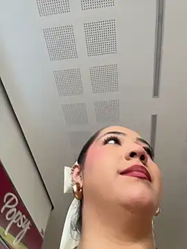 Snapshot of Hannahpradaa_ chatting on 11-24-25, 08:52 Hannahpradaa online show from 11-24-25, 08:52