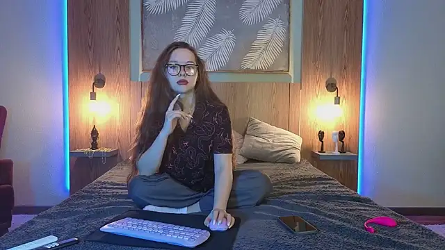 sweetie kathy  online show from 10-28-25, 05:33