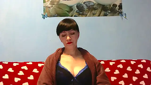 IffetLove42 online show from 04-25-26, 06:49