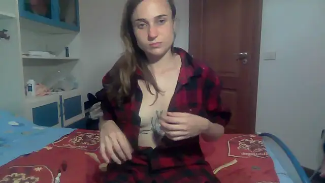 SinnEmily online show from 04-21-26, 06:23