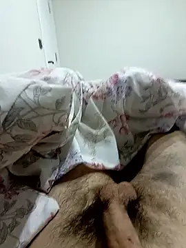 Snapshot of Mstfaavan64 chatting on 01-08-26, 02:47 Mstfaavan64 online show from 01-08-26, 02:47