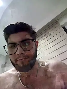 Snapshot of Mstfaavan64 chatting on 02-09-26, 07:29 Mstfaavan64 online show from 02-09-26, 07:29