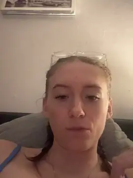 LottieLover online show from 10-26-25, 09:21