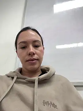 Oceane16  online show from 11-06-25, 03:13