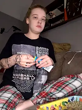 mattiethebaddieee online show from 11-25-25, 07:25