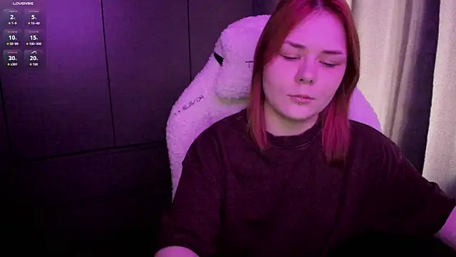 sophia lix online show from 07-18-26, 10:41