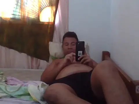 Fire latino online show from 12-19-25, 05:53