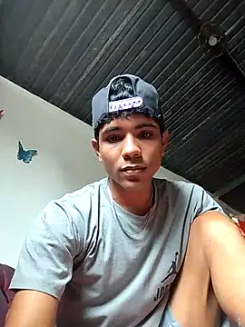 Alex Sweeting online show from 02-11-26, 06:57