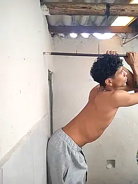 Alex Sweeting online show from 03-17-26, 05:27