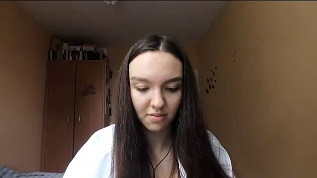 Kimixoo online show from 11-10-25, 10:58