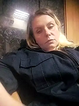 Lana-murr online show from 11-05-25, 05:02