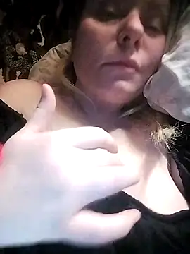 Lana-murr online show from 12-22-25, 08:17