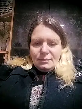 Lana-murr online show from 03-18-26, 06:49