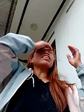 bella-la online show from 02-28-26, 07:53