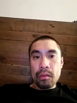 Snapshot of Stronggdragon85 chatting on 07-01-26, 11:12 Stronggdragon85 online show from 07-01-26, 11:12