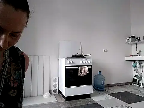 Anneta280671 online show from 04-08-26, 08:14