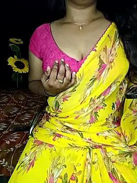 shreyareddy99 online show from 02-08-26, 01:42