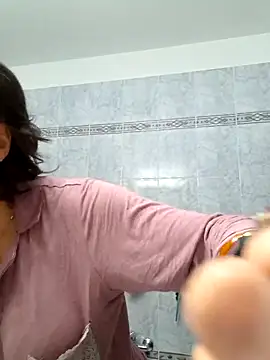 Piediniecollant online show from 11-05-25, 05:40