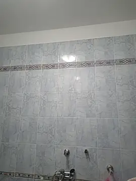 Piediniecollant online show from 01-13-26, 05:46