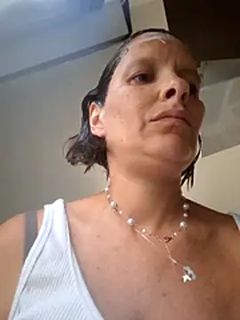 Piediniecollant online show from 07-01-26, 01:02