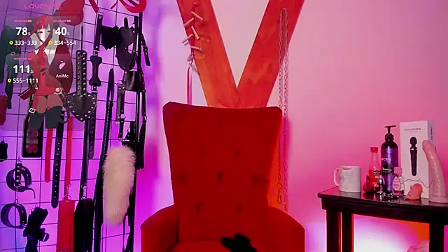 Snapshot of Loana_bdsm chatting on 11-13-25, 12:09 Loana bdsm online show from 11-13-25, 12:09