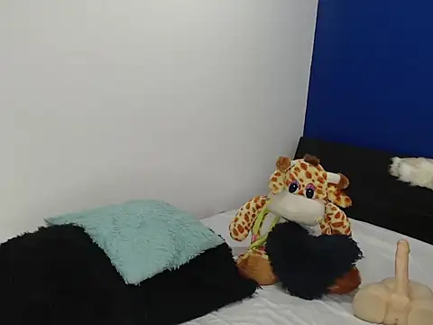 EmmilyConnor online show from 03-09-26, 02:21