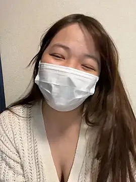 miu 0629 online show from 10-27-25, 04:00