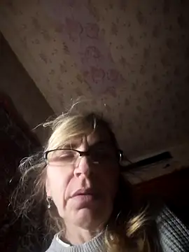 Georgette466 online show from 12-16-25, 04:28