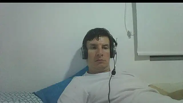 carliesexyman online show from 12-01-25, 08:30