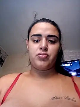 Snapshot of florenco2025 chatting on 02-13-26, 04:36 florenco2025 online show from 02-13-26, 04:36