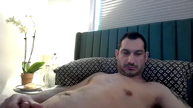 Snapshot of ckraiders84 chatting on 01-14-26, 06:46 ckraiders84 online show from 01-14-26, 06:46