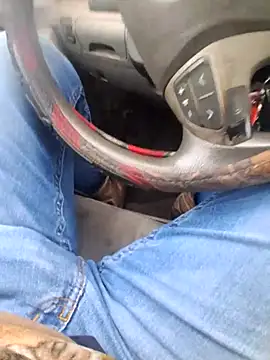 mommiesboy0903 online show from 10-28-25, 01:14