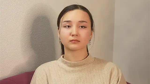 NilsaGraci online show from 10-28-25, 09:35