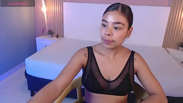 SoffiaDams2 online show from 11-23-25, 11:54