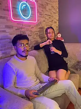 Noa N Luxy online show from 12-05-25, 03:48