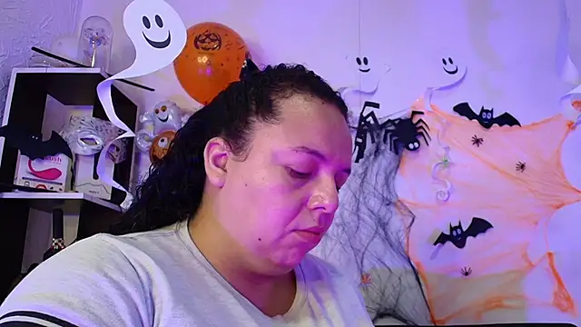 Natasha Amber online show from 11-02-25, 01:35