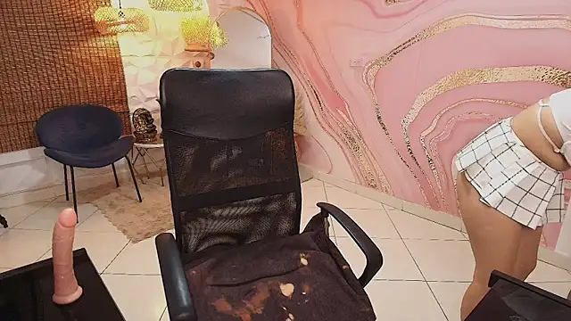 Samantharoseee  online show from 11-07-25, 12:27