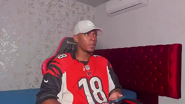 for itan online show from 11-25-25, 12:38