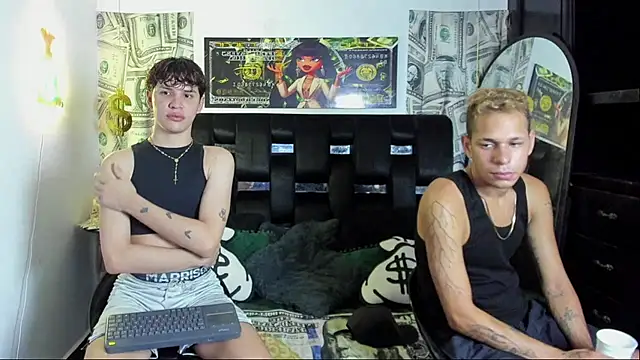 Magic Duo online show from 10-31-25, 11:33