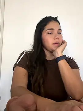 Snapshot of paucharr12 chatting on 11-13-25, 02:21 paucharr12 online show from 11-13-25, 02:21