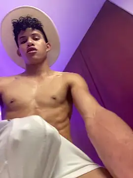 KamiSuarez online show from 02-27-26, 09:26