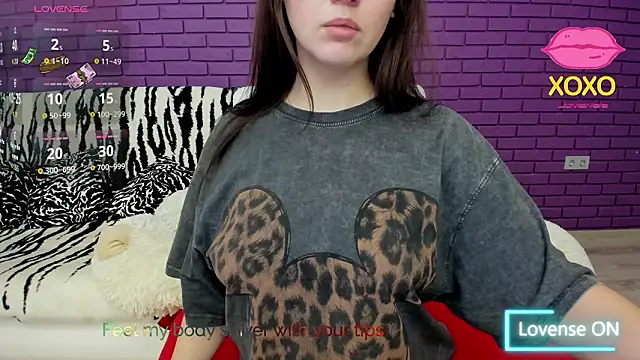 GlowMimi online show from 02-05-26, 10:03