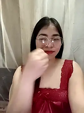 Bamboo-niee123 online show from 03-06-26, 01:13