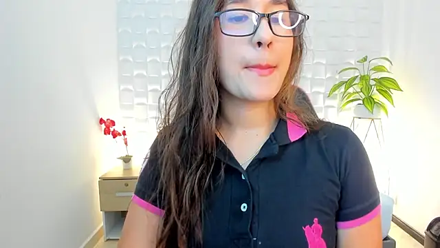 victoria 243 online show from 02-25-26, 05:06