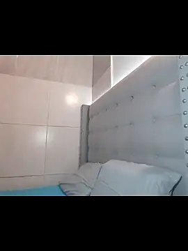 Snapshot of Hairy_ptt chatting on 11-09-25, 03:43 Hairy ptt online show from 11-09-25, 03:43