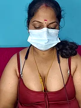 Snapshot of deepikasree143 chatting on 11-27-25, 07:49 deepikasree143 online show from 11-27-25, 07:49