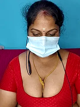 Snapshot of deepikasree143 chatting on 11-30-25, 04:55 deepikasree143 online show from 11-30-25, 04:55