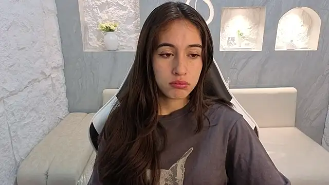 Snapshot of Nikka_Tx chatting on 11-19-25, 03:06 Nikka Tx online show from 11-19-25, 03:06