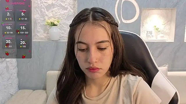 Snapshot of Nikka_Tx chatting on 11-23-25, 01:00 Nikka Tx online show from 11-23-25, 01:00